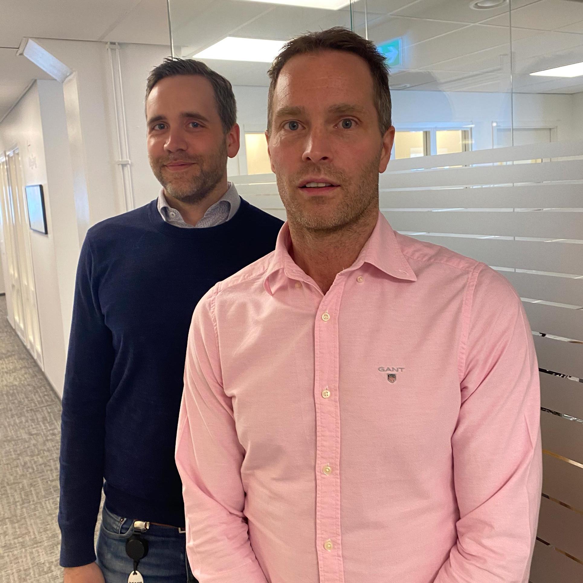 Christofer och Fredrik på det digitala kontoret